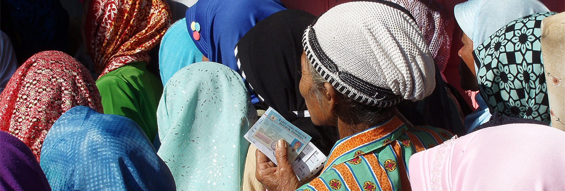 Tanggapan SMERU Terhadap Pemberian BLT Kepada Kelompok Masyarakat ...